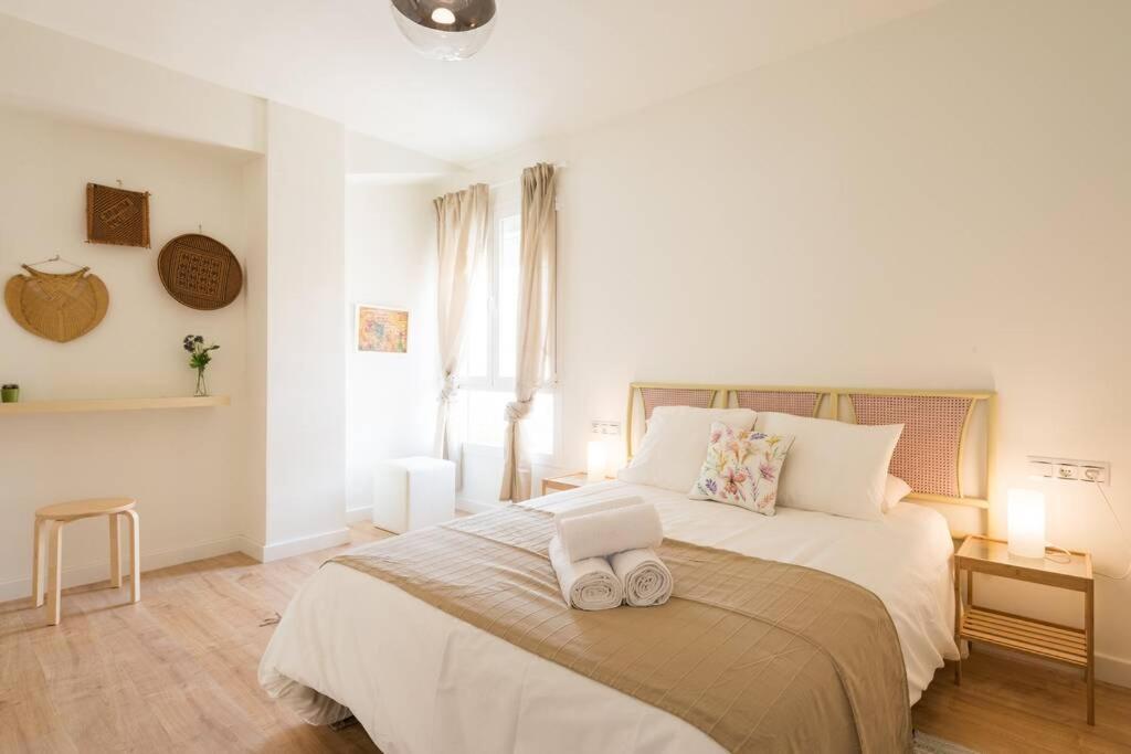 Tgh/ Compas De La Victoria Appartement
